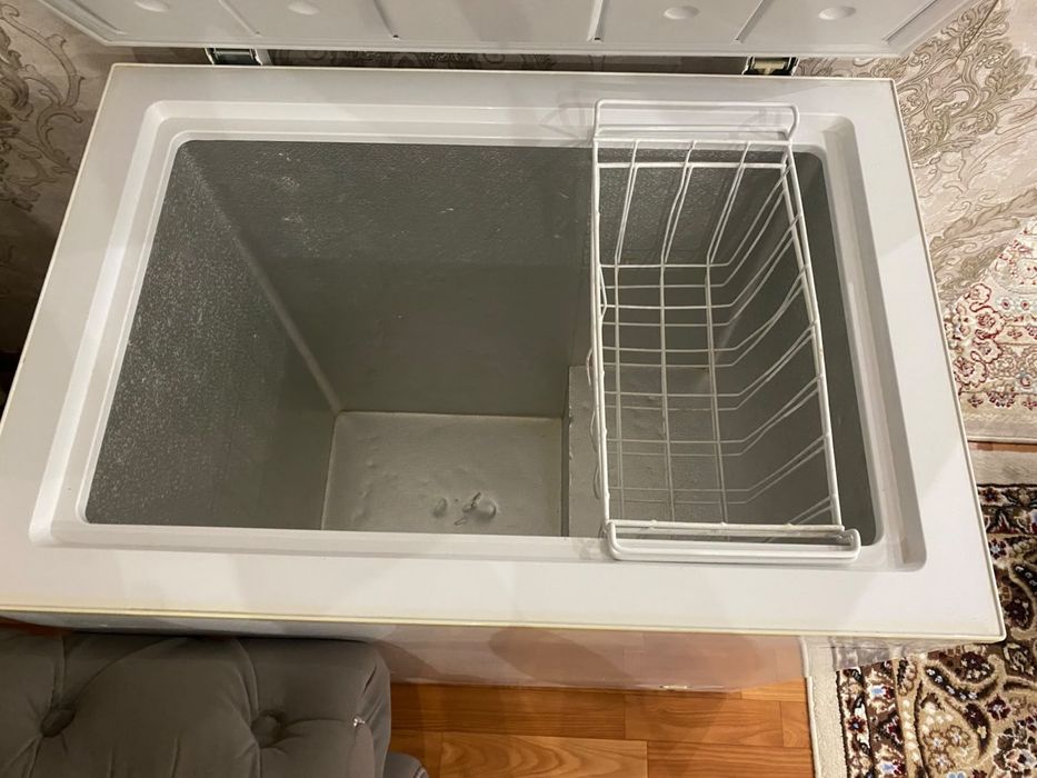 Продам морозильную камеру