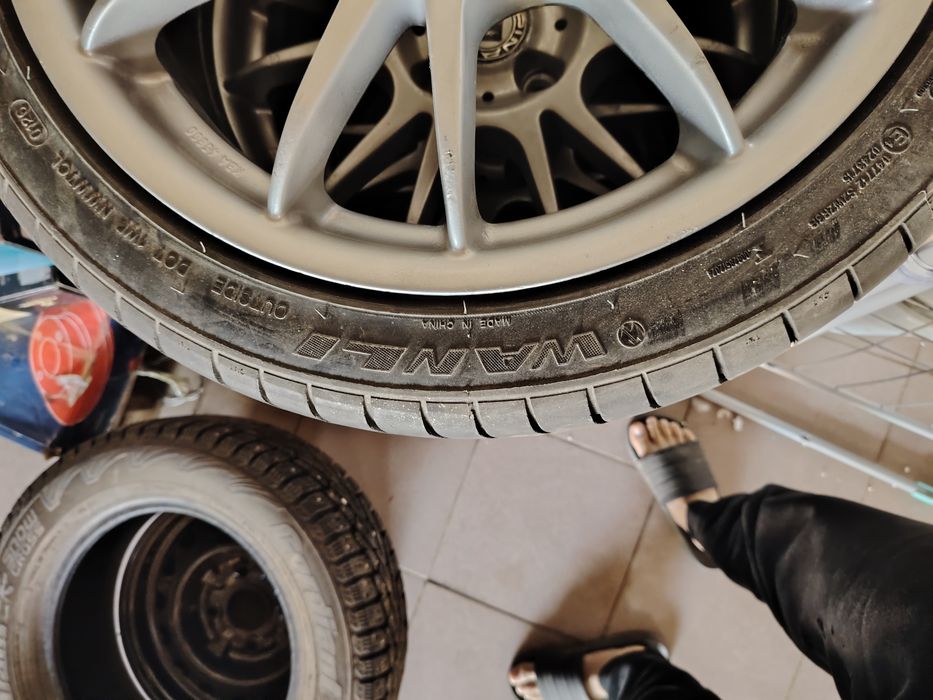 Продам титанка R17