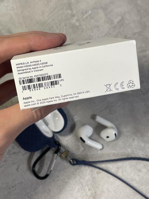 Apple Airpods 4 наушник