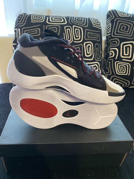 Jordan Zoom Separate