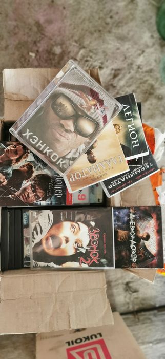 Продам диски на DVD