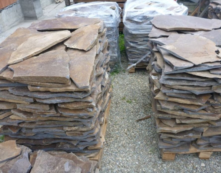 Piatră naturala de munte. Piatra cubica