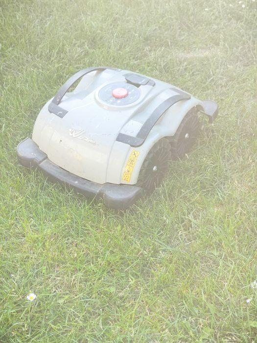Robot de tuns gazon Wiper 
Se