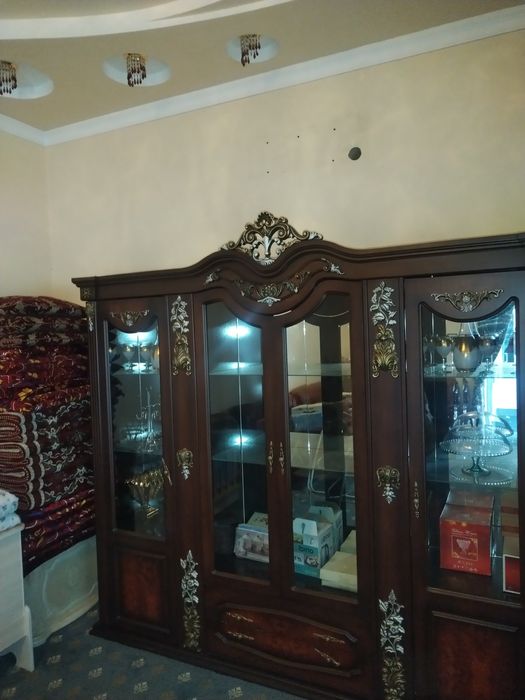 Стенка сотилади янги