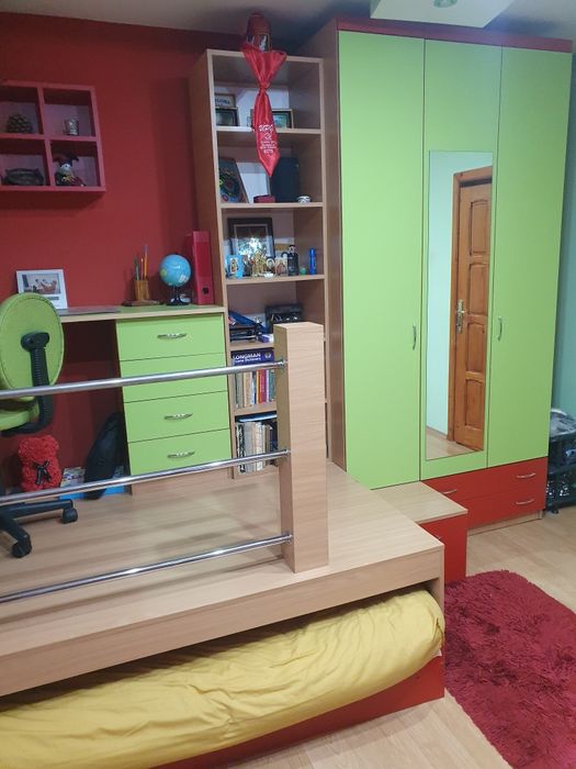 Mobila dormitor adolescenți
