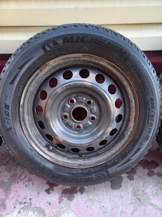 Продам резину с дисками