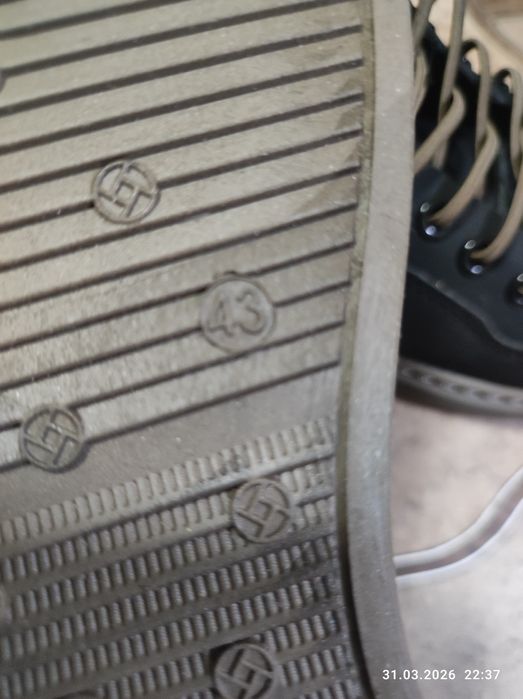 туфли классические кроссовки новые