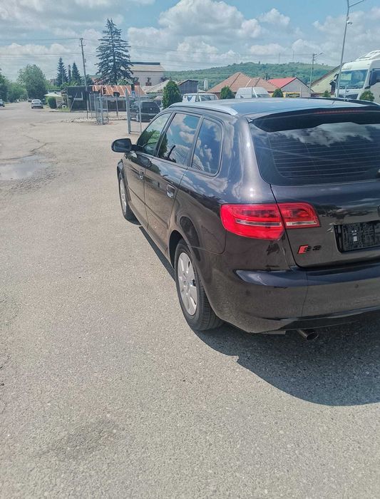 AUDI A3 Sportback 2012 — imagine 2