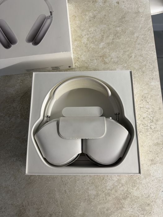 AirPods max оригинал
