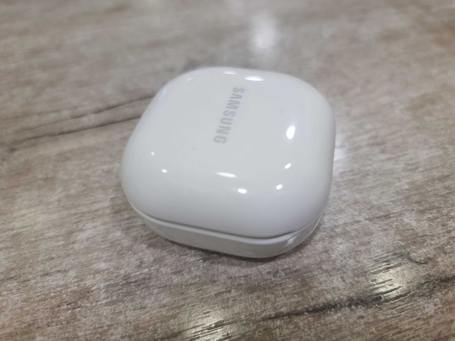 Слушалки Galaxy Buds FE
