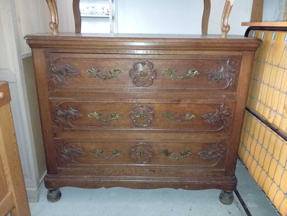 ретро шкаф с чекмеджета внос от Европа