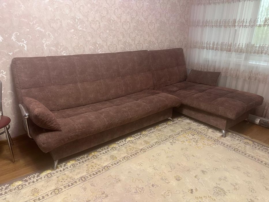 Диван в отличном состоянии