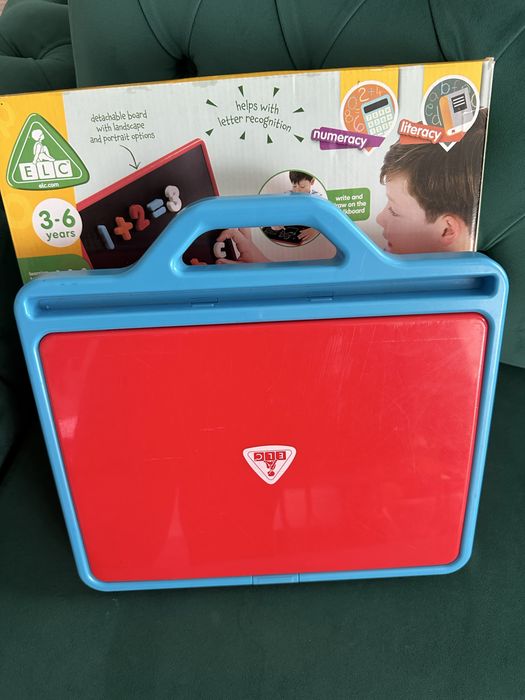 Tabla Magnetica cu litere si cifre- Mothercare
