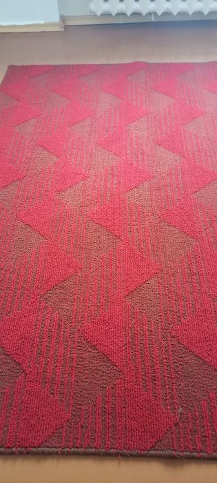 Продам палас в отличном состоянии