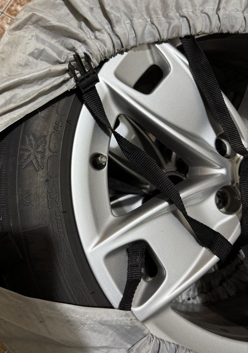 Jante Audi VW skoda seat originale pe 17 roti anvelope iarna 5x112