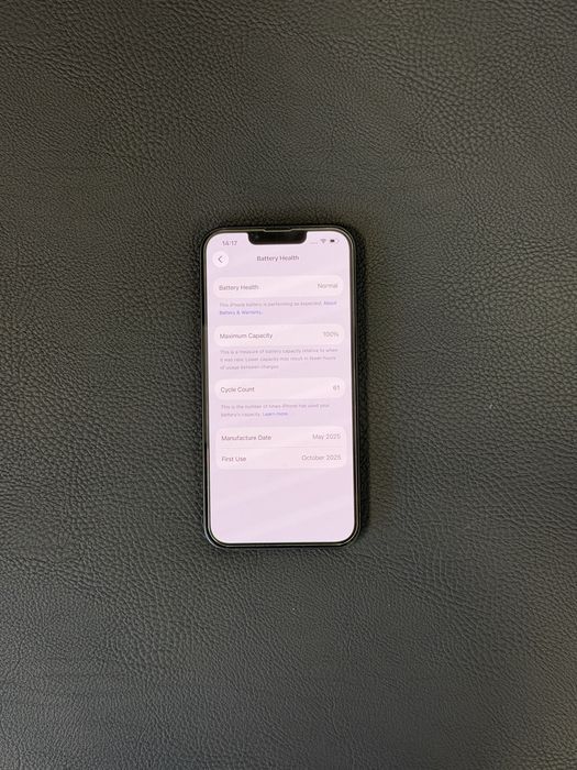 iPhone 16e - 61 цикъла