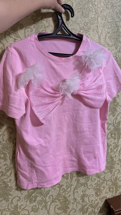 Футболка с бантом