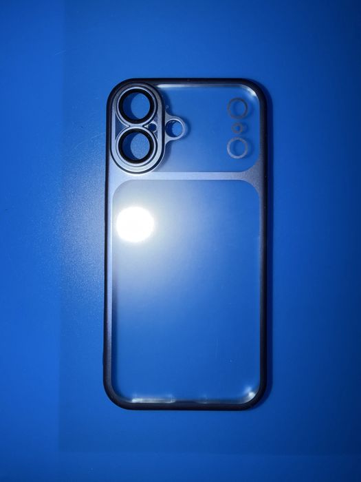 Кейсове за iPhone 16