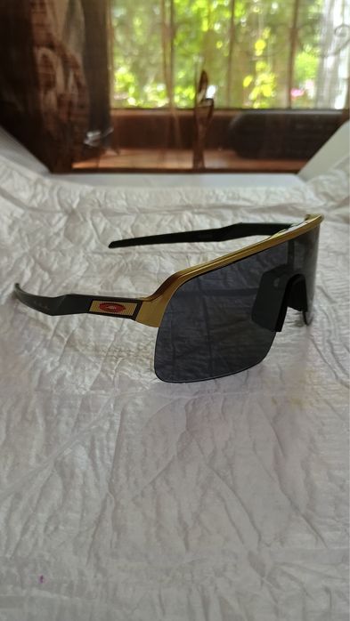 Ochelari Oakley Sutro