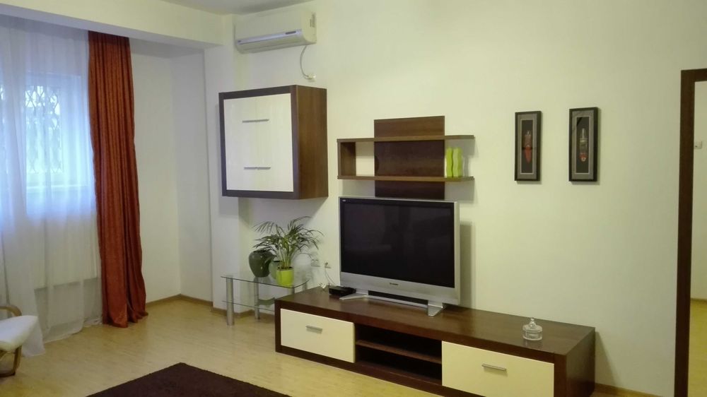 Cismigiu, inchiriez 2 camere (proprietar)