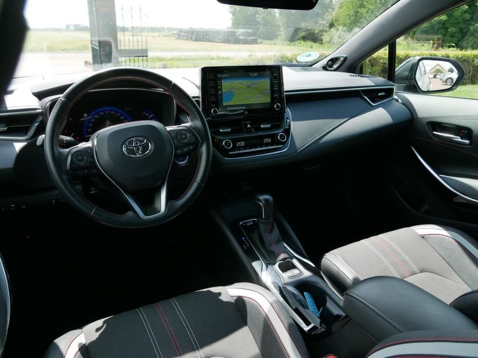 Dezmembrez Toyota Corolla E210 2018-2025