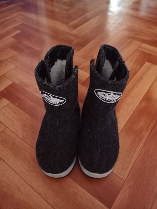 Продам сапоги Юничел на мальчика
