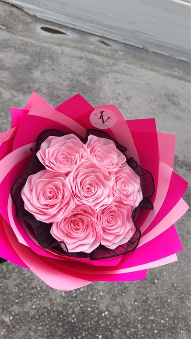 Trandafiri din satin