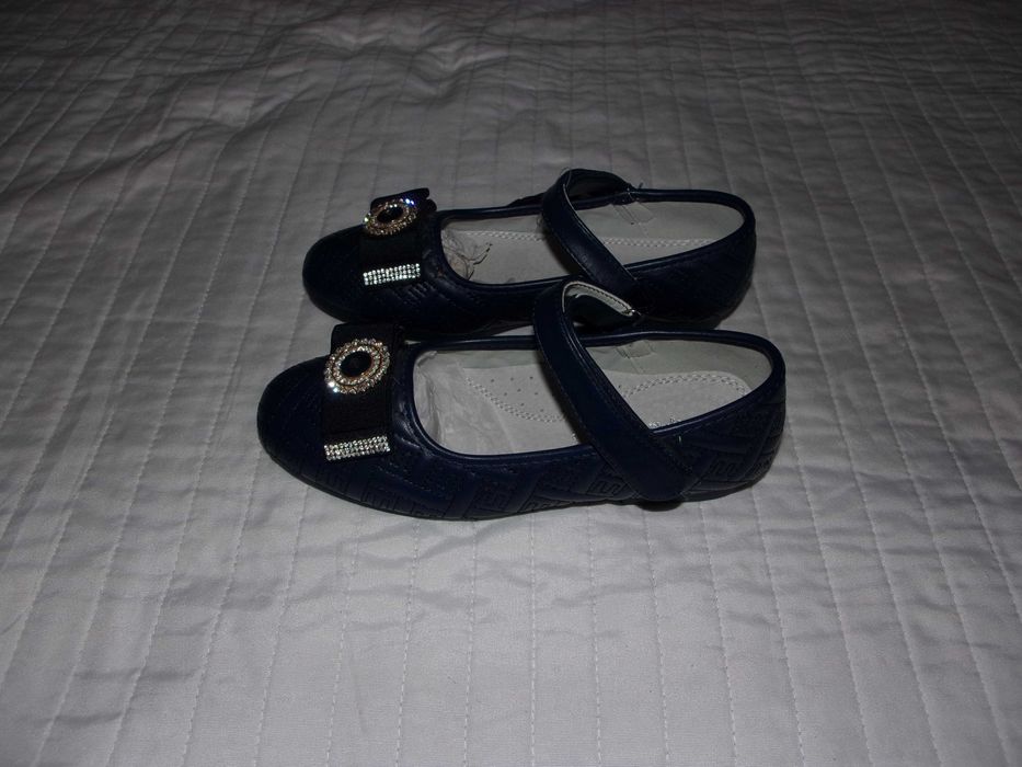 Pantofi fetite piele marimea 35 noi