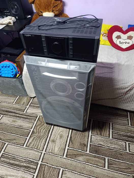 Vând boxă jamo d360 și stație grundic.