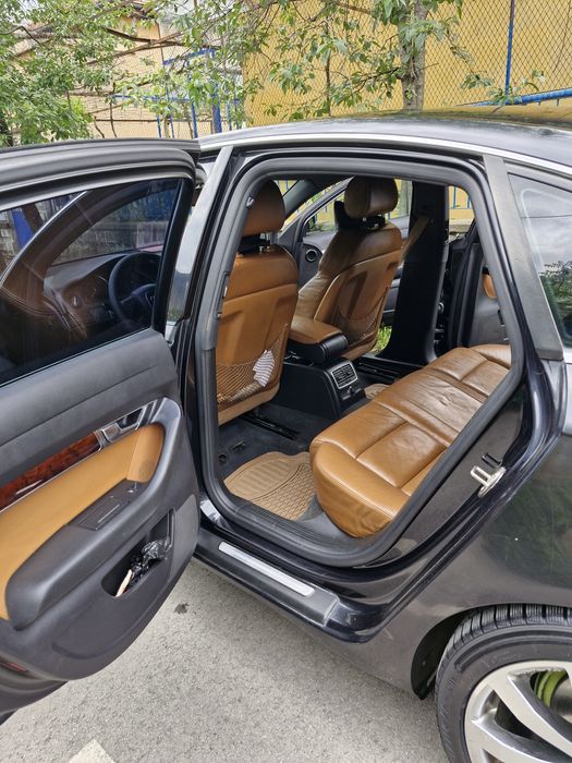 Продава се Audi a6 3.0