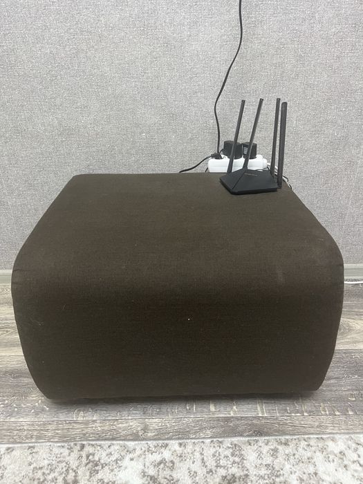 Продам диван, кресло, пуф