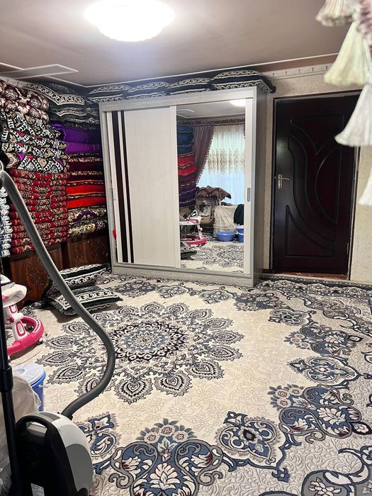 СРОЧНО!! Uy sotiladi Chinoz Paxta mosti M39 kotta yoldan 1 km kirganda