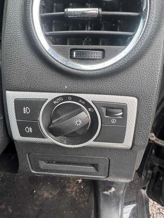 Dezmembrez opel antara 2015 2.2 cdt6 trepte 4x4 faruri bi-xenon