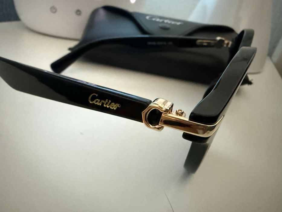 Слънчеви очила Cartier