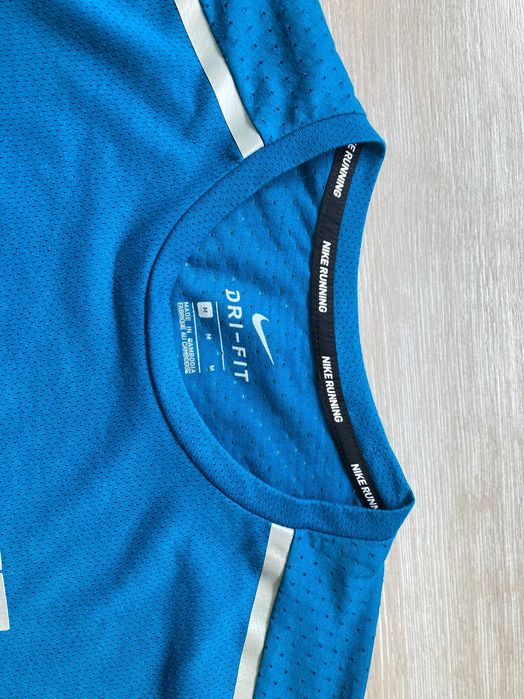 Найк Nike Running Breathe Rise 365 Dri Fit мъжка тениска размер М