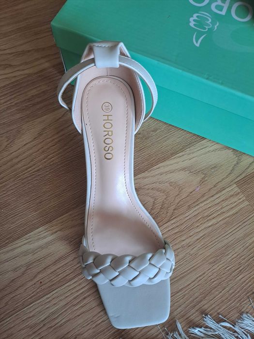 Дамски елегантни сандали