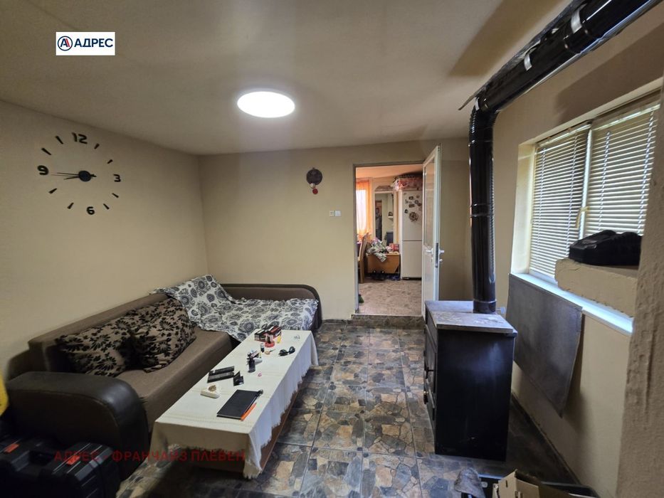Продава се Къща в с. Коиловци, Област Плевен - 48 кв.м за 553 €/кв.м - Снимка #7