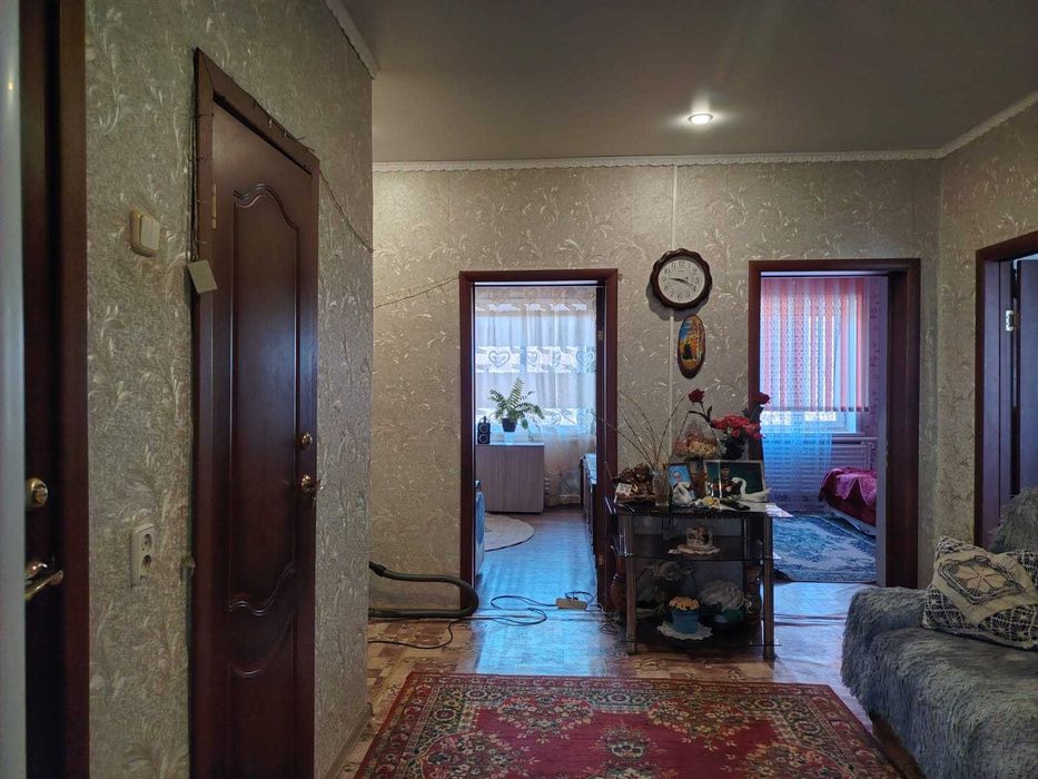 Продаётся ухоженный дом (1/2), в селе Перцовка