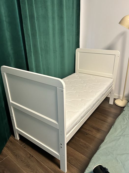 Patuț copii reglabil inalțime si varstă cu saltea 140x70