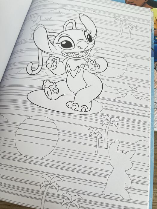 Раскраска Дисней от hachette