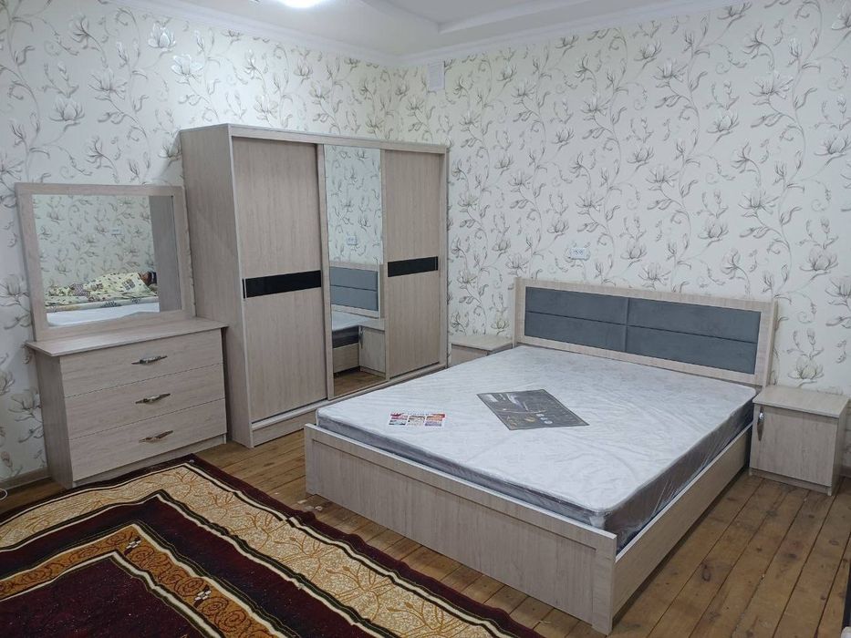 Спани гарнтур 420$