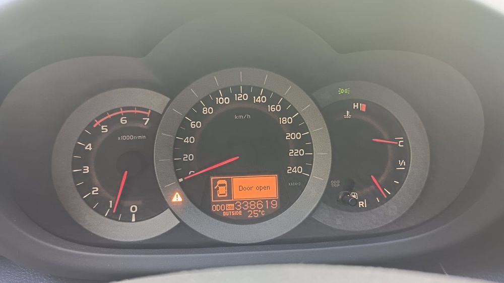 Schimb  Toyota                     Rav 4 22 diesel
