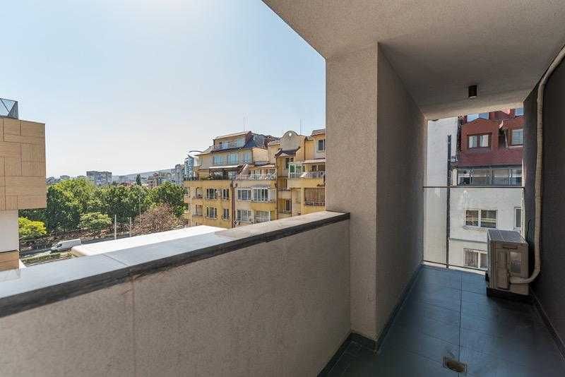 Продава се Тристаен апартамент в София, Дианабад - 135 кв.м за 510 €/кв.м - Снимка #9