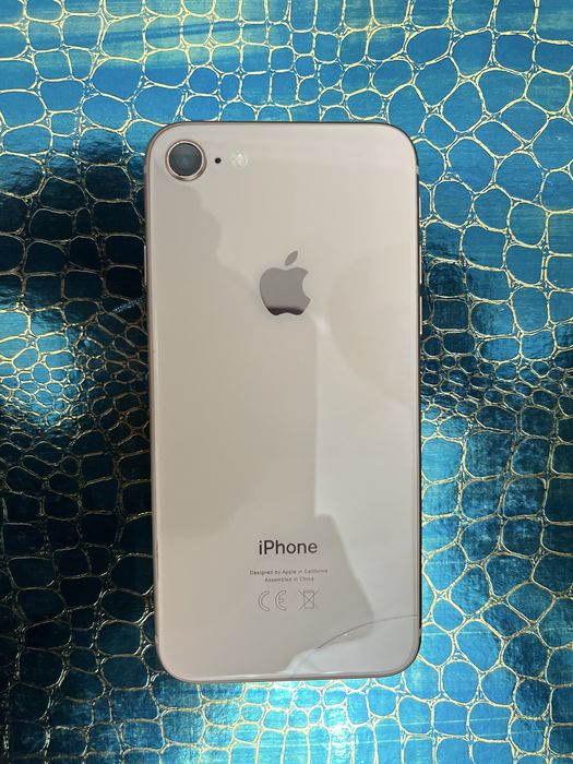 Айфон 8 сатылады