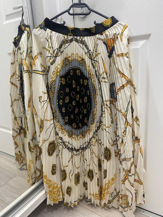 Fuste plisate  impecabile Zara