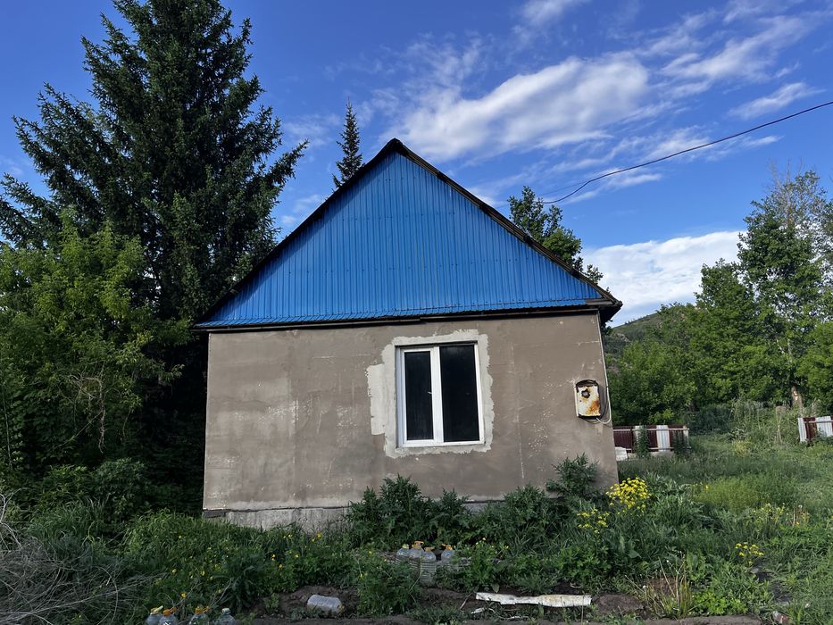 Продам два дома на одном учаске