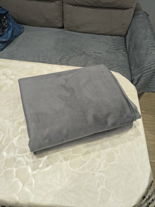 Продам   шторы очень красивые , новые
