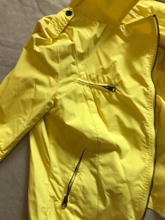 Куртка на девочку