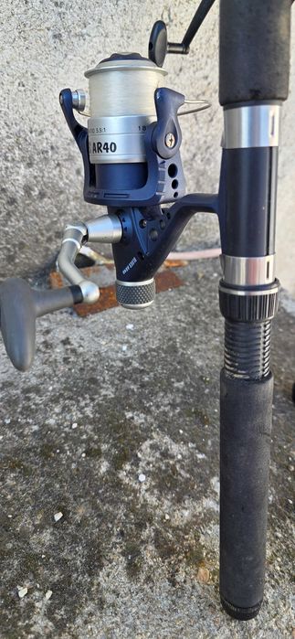 Въдици с макари 2 броя