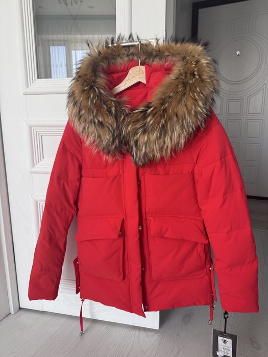 Продам куртку (зима, новая)